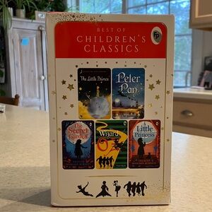 Brand New Best of Children's Classics Box Set - 5 Paperback Books With Sleeve